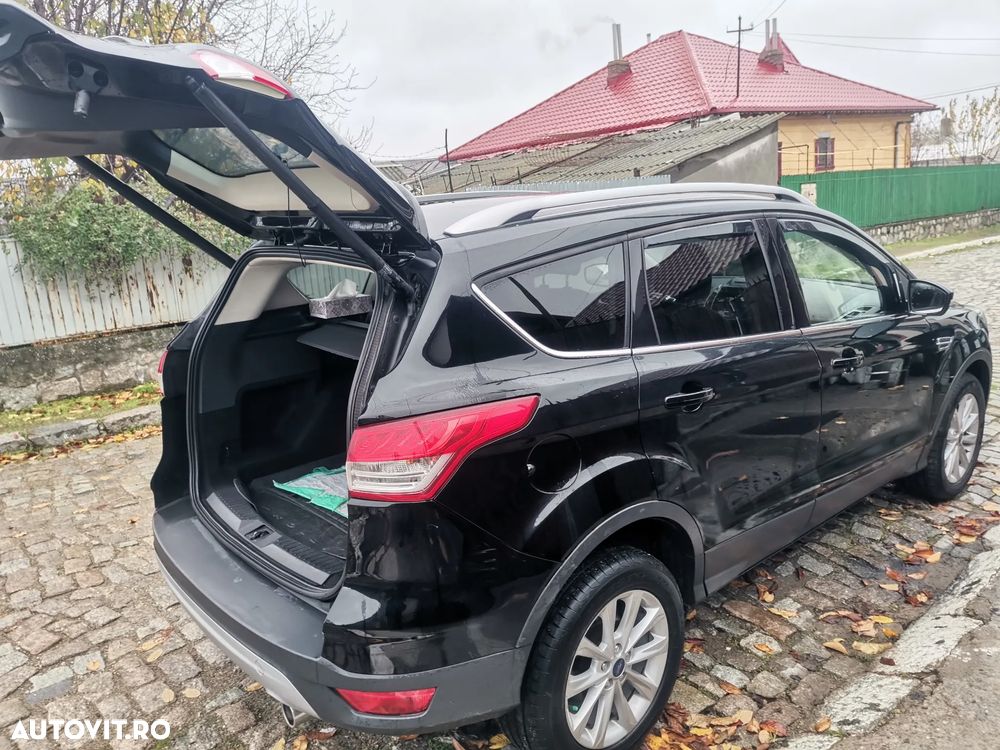 Ford Kuga 2.0 TDCi 4x4 Aut. SYNC - 24