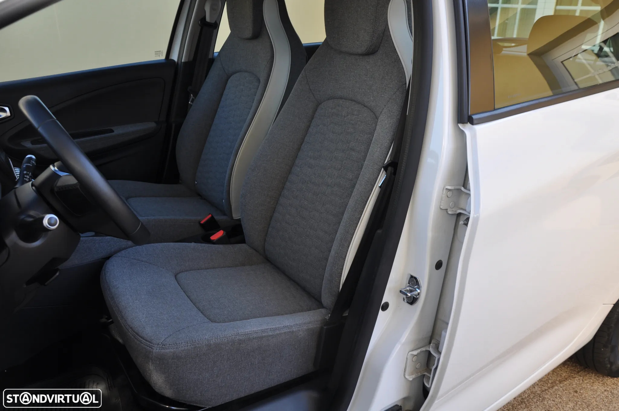 Renault Zoe (c/ Bateria) Zen 50 - 31
