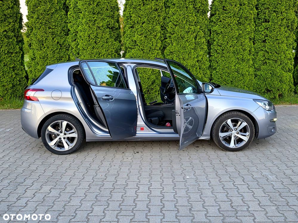 Peugeot 308 - 13
