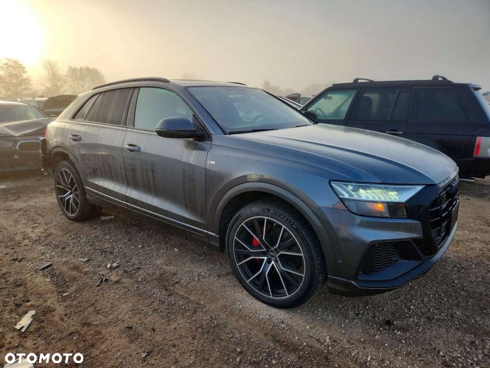 Audi Q8 - 4