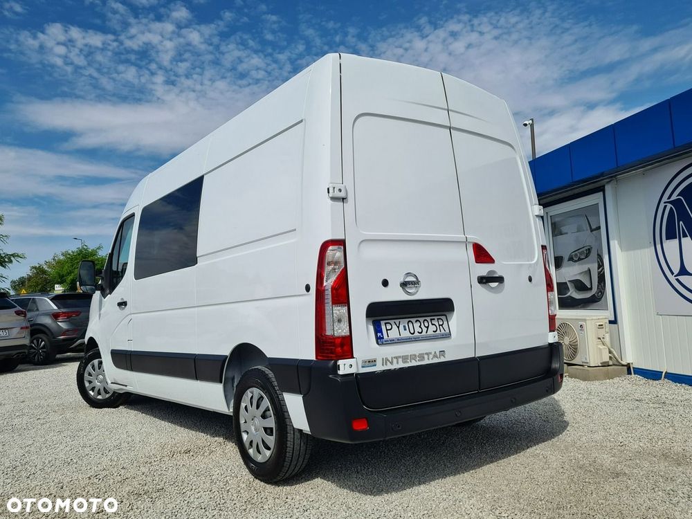 Nissan Interstar - 5