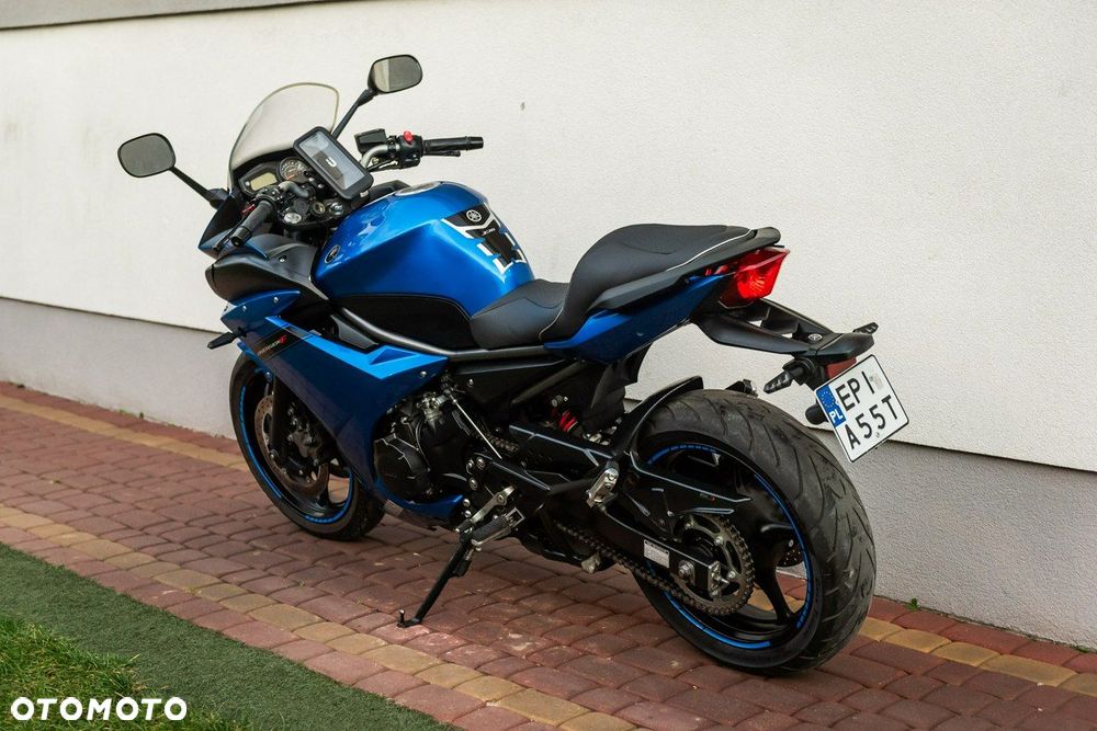 Yamaha XJ - 4