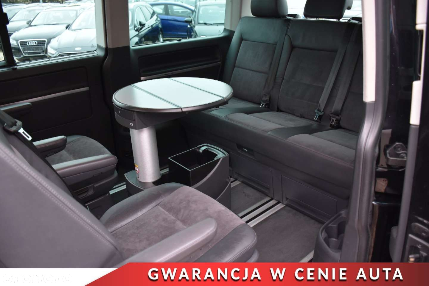 Volkswagen Multivan - 7