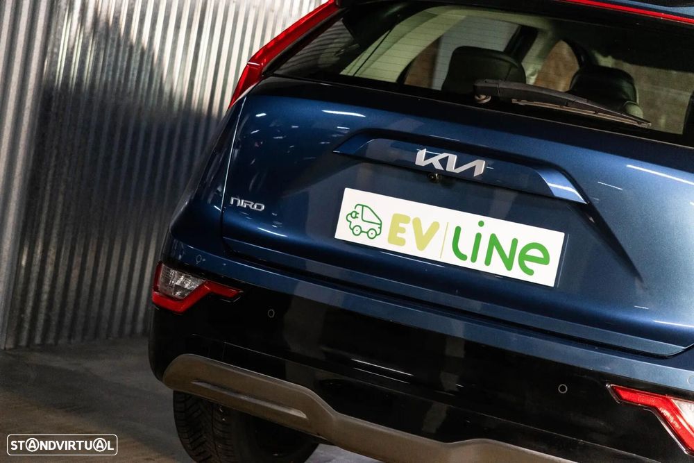 Kia Niro EV 64kWh Drive - 14