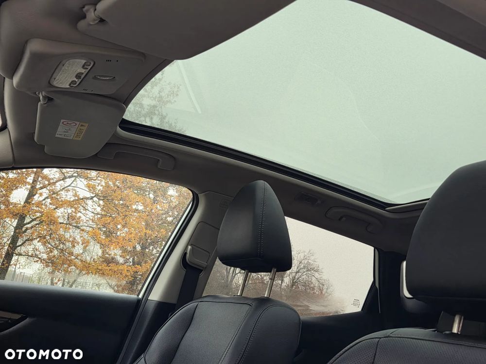 Nissan Qashqai 1.6 dCi 4 x 4 DPF Start/Stop I-Way - 29