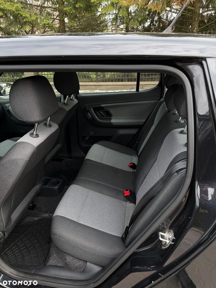 Skoda Fabia 1.2 12V Comfort - 17