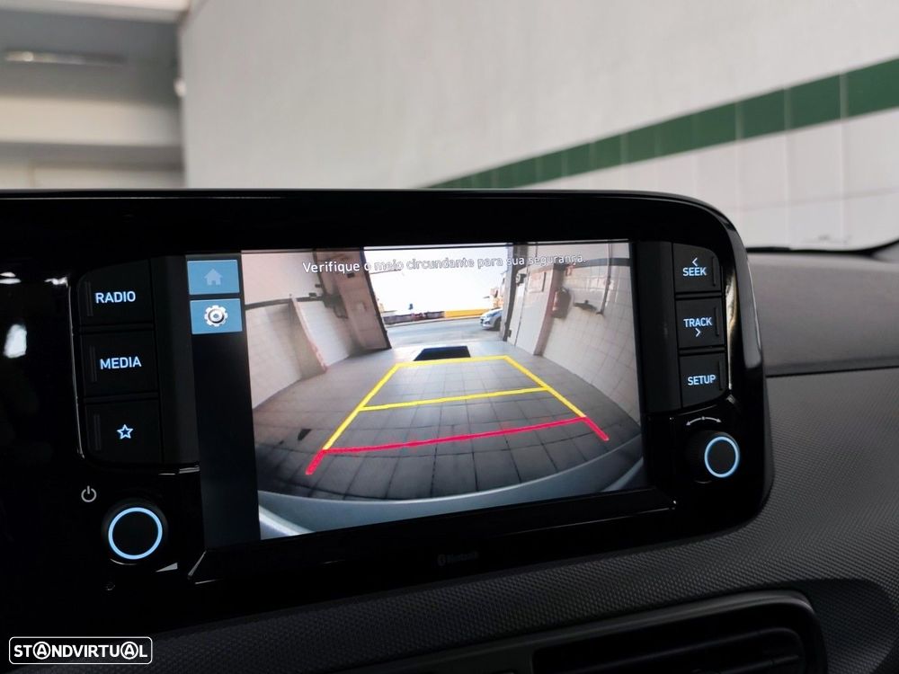 Hyundai i10 1.0 Comfort AMT - 23