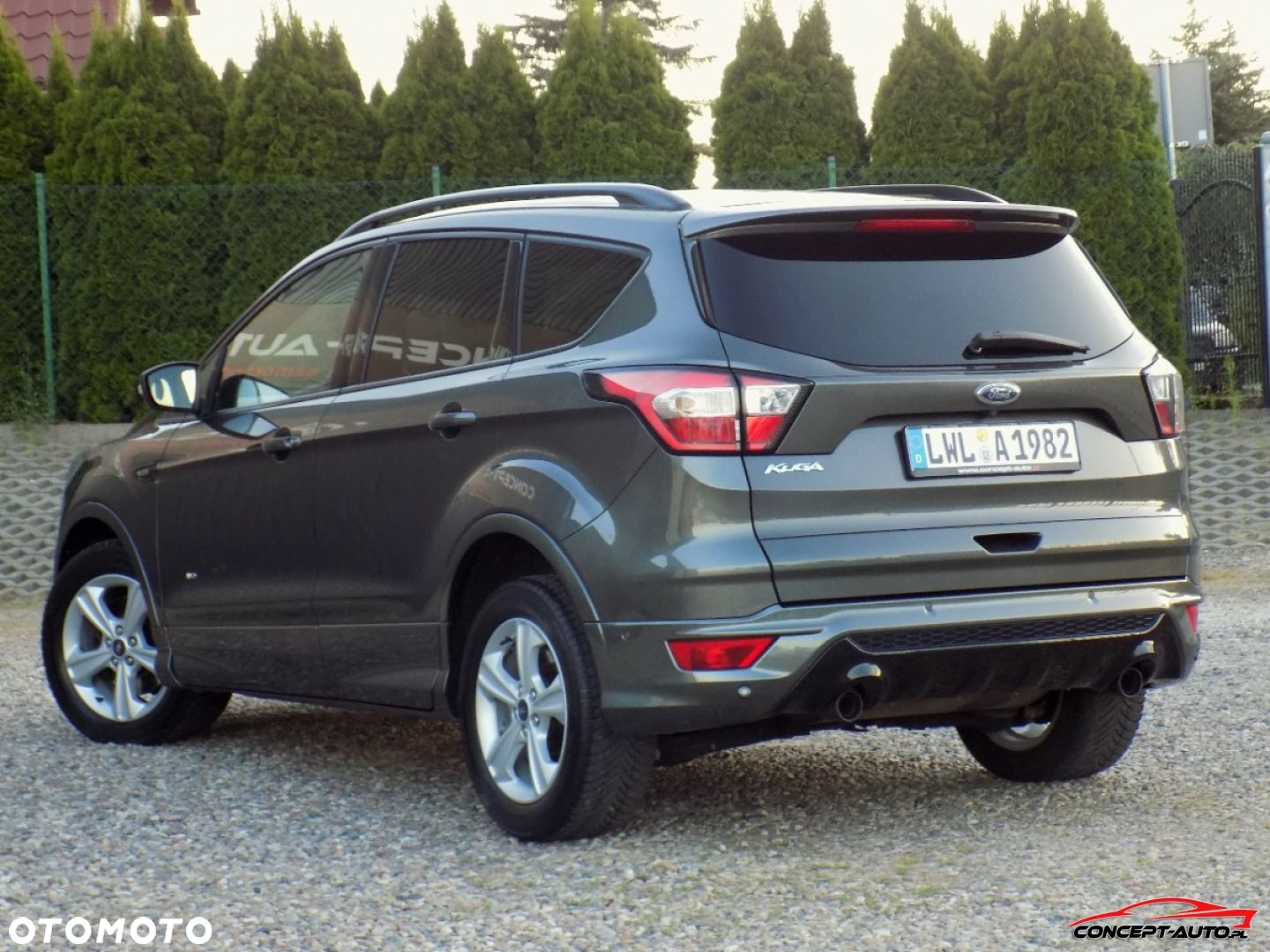 Ford Kuga - 11