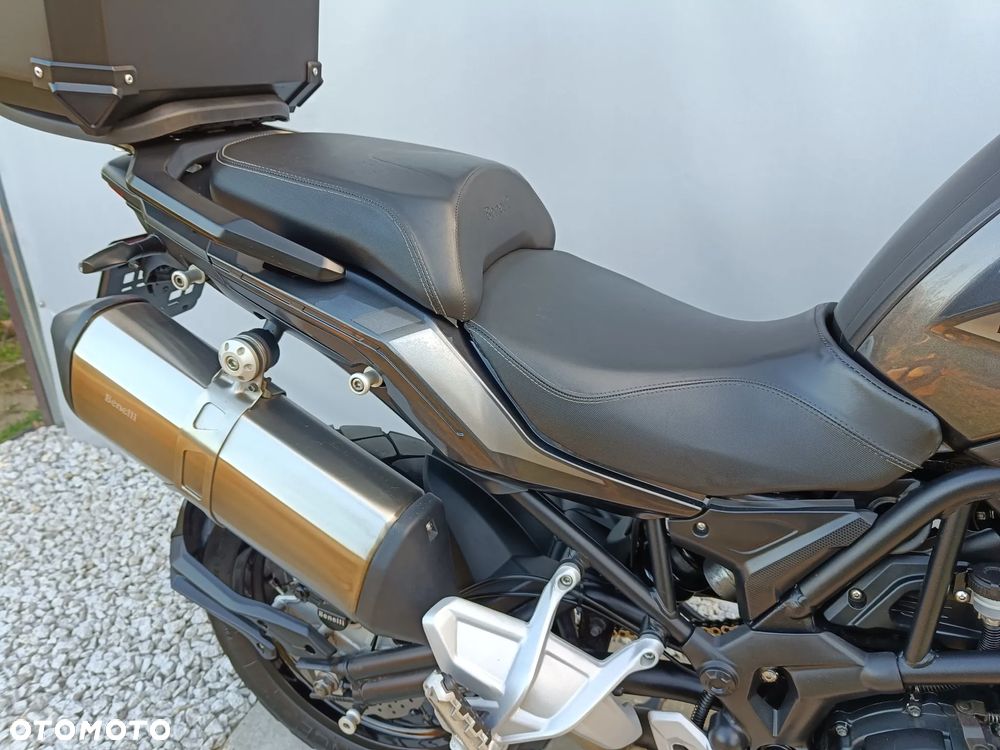 Benelli TRK 502X - 19