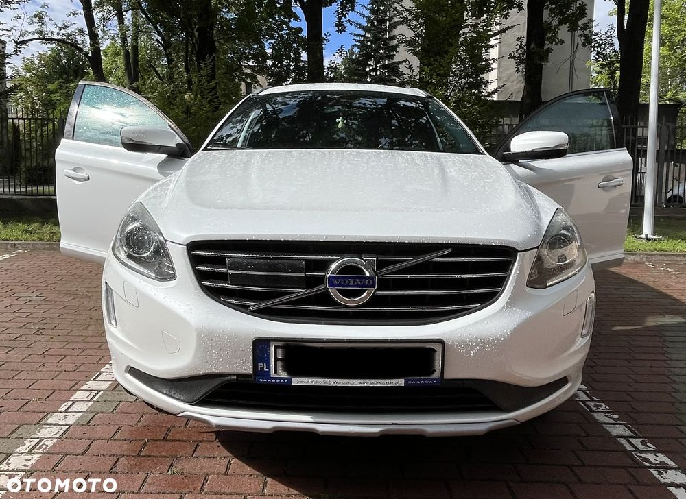 Volvo XC 60 D4 Drive-E Ocean Race - 2