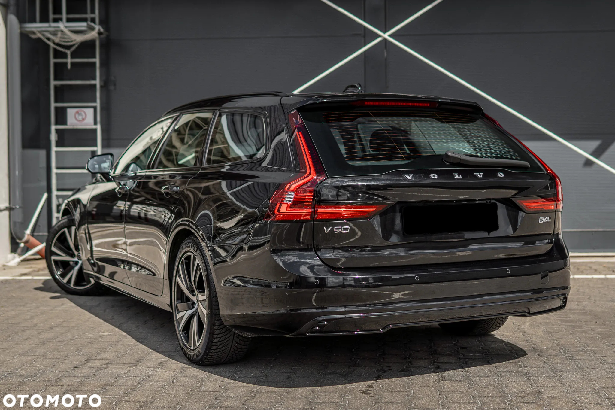 Volvo V90 B4 D AWD Geartronic RDesign - 5