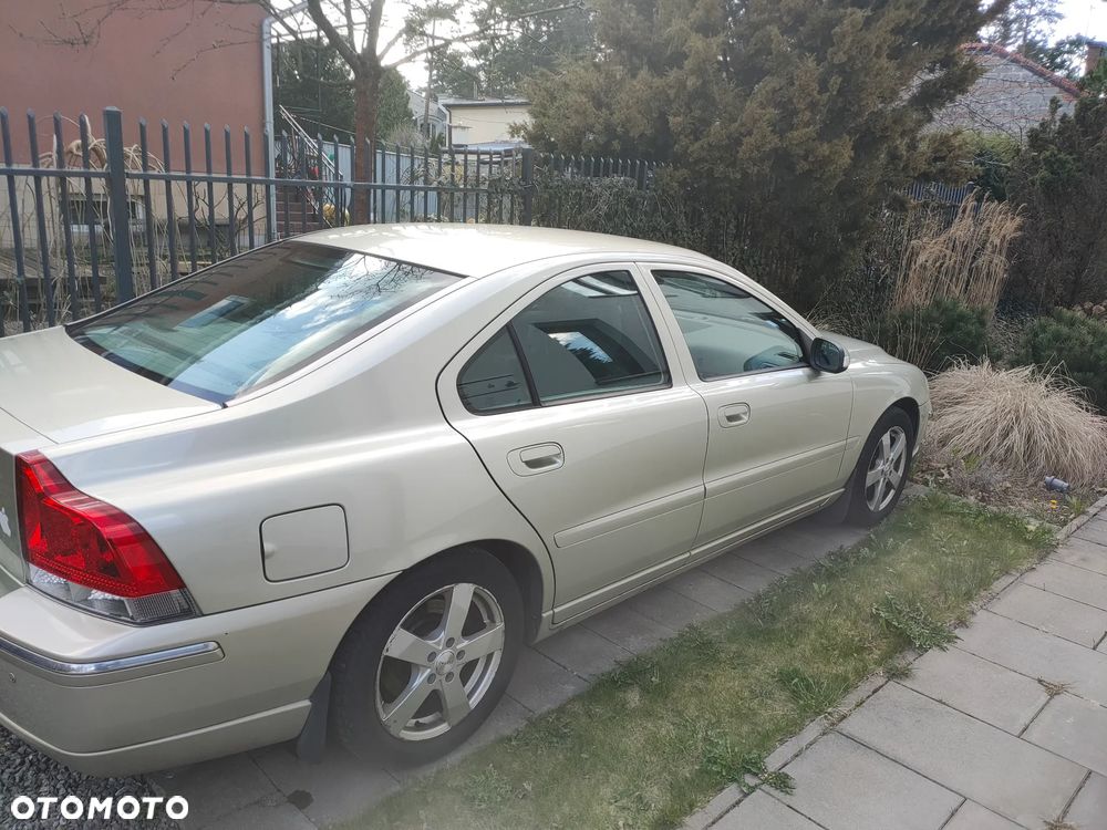 Volvo S60 2.5T Summum - 6