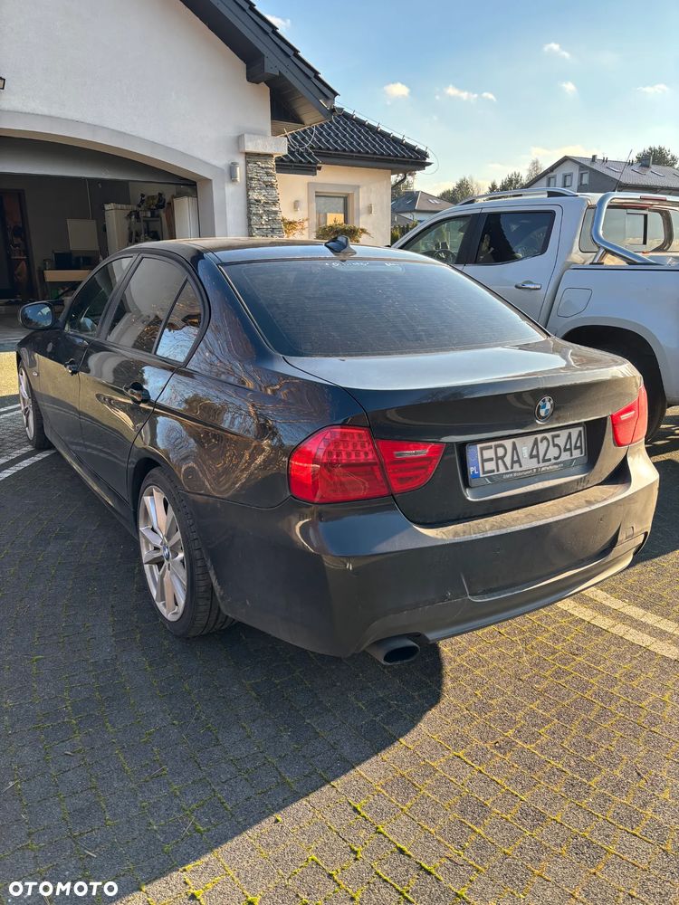 BMW Seria 3 320d - 4