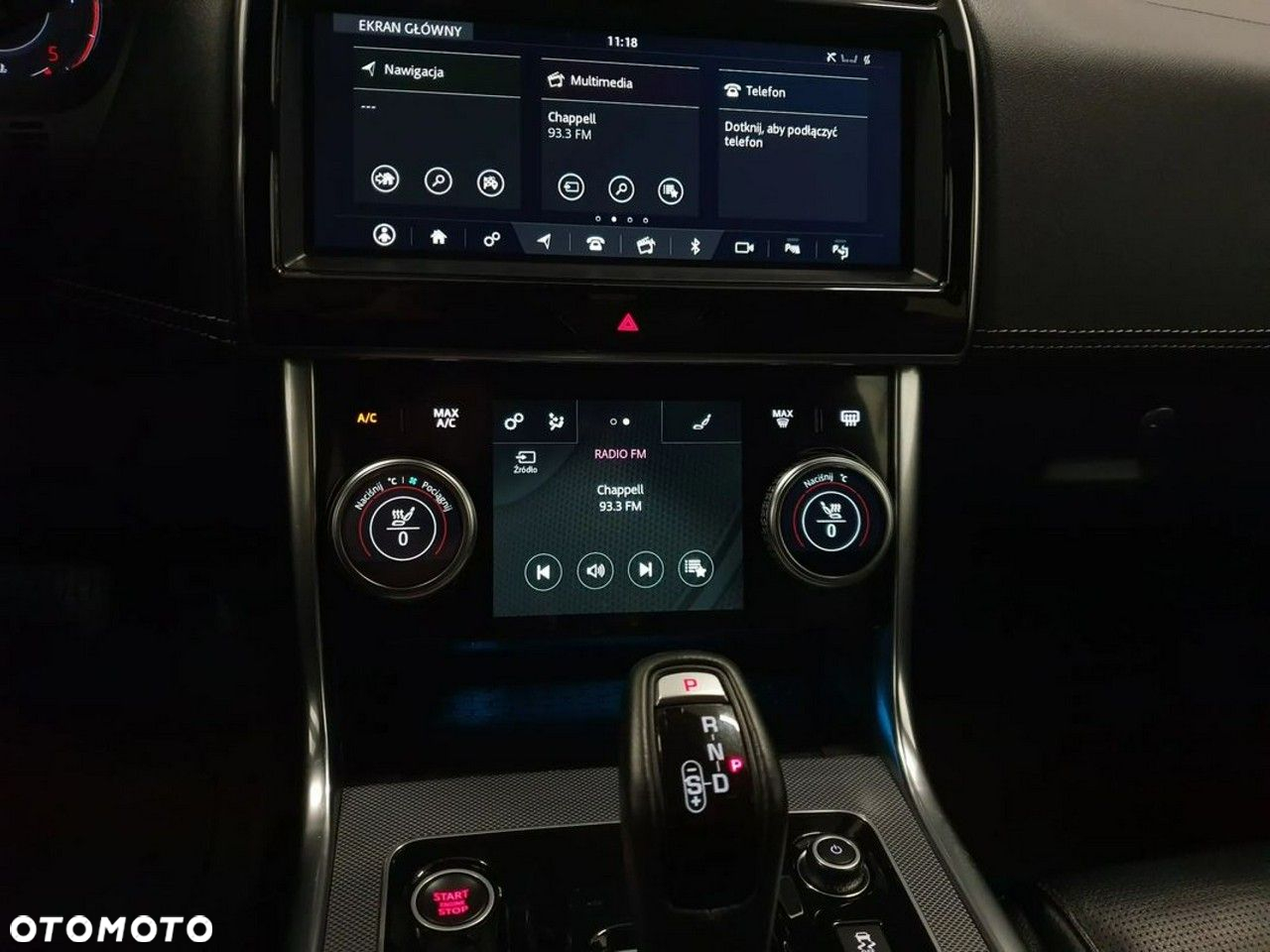 Jaguar XE 2.0 D180 R-Dynamic SE - 23