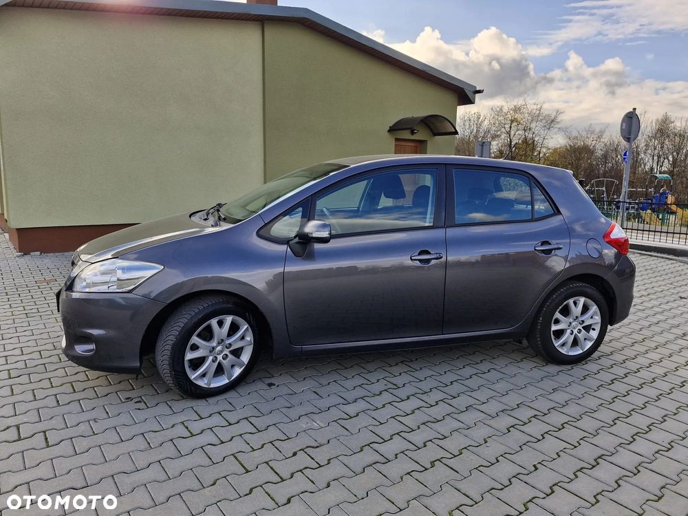 Toyota Auris - 9