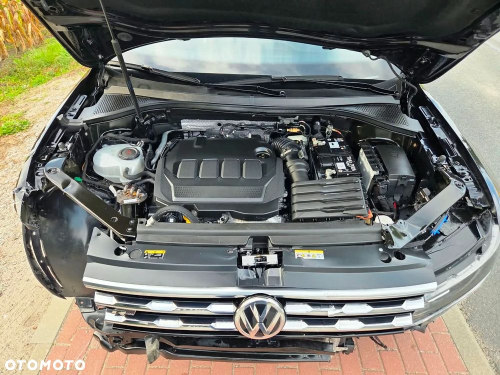 Volkswagen Tiguan Allspace 2.0 TDI R-Line DSG 7os - 24