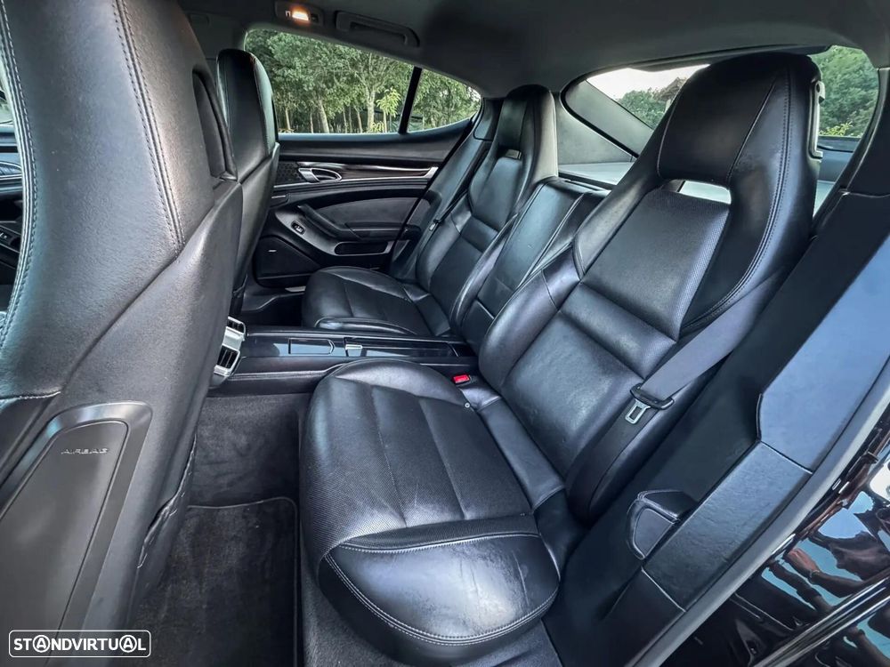 Porsche Panamera 3.0 V6 - 23