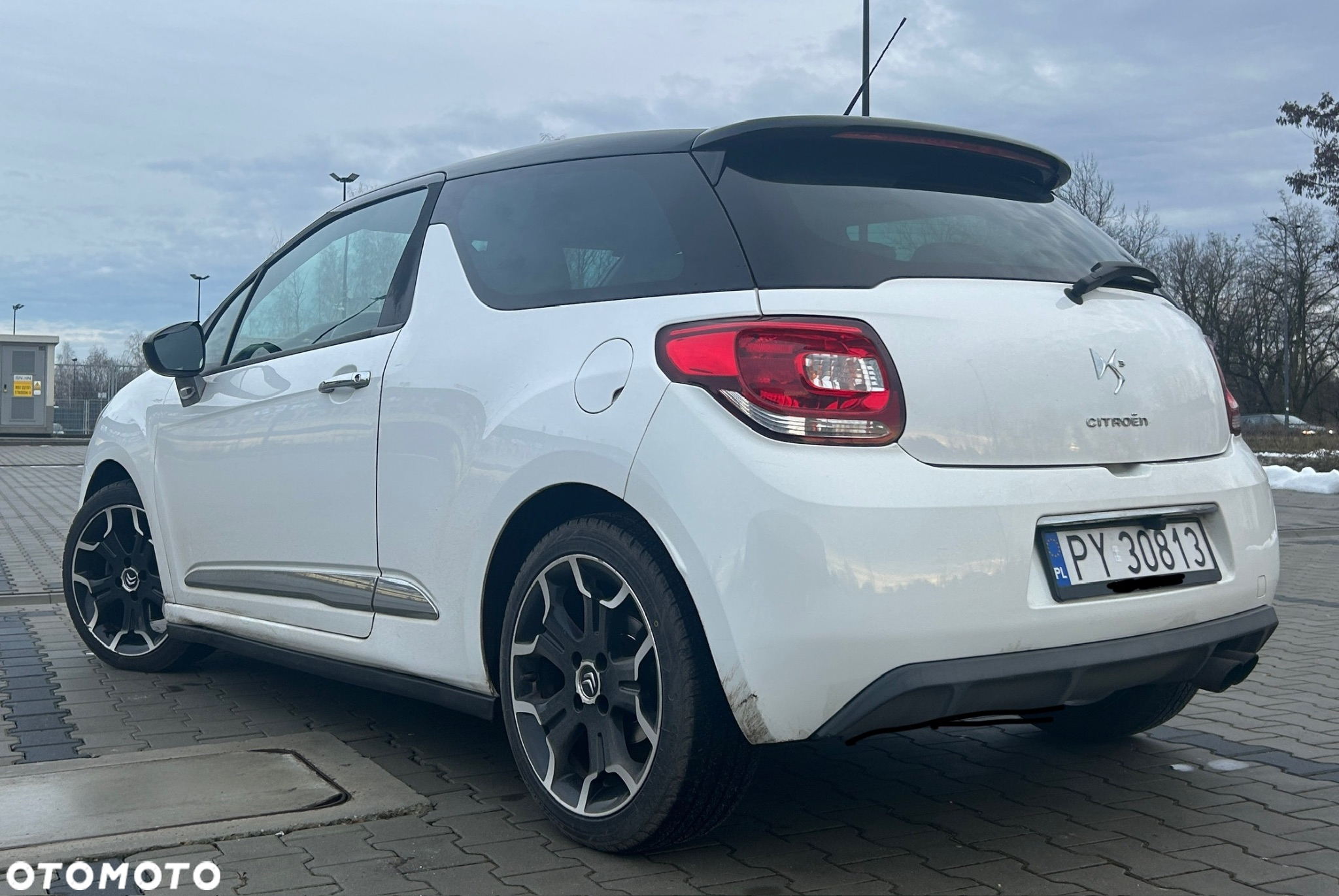 Citroën DS3 1.6 THP SportChic - 3