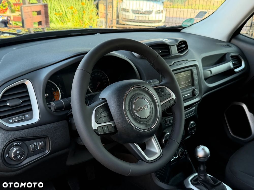 Jeep Renegade 1.6 E-TorQ Longitude - 22