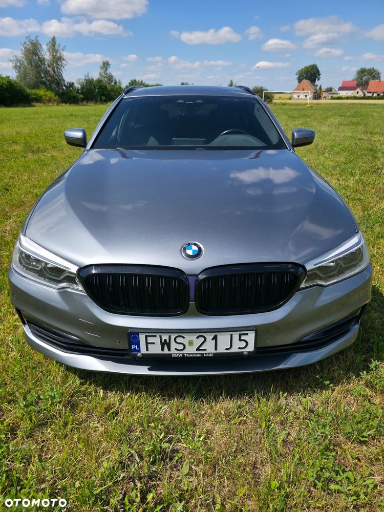 BMW Seria 5 520d Touring Sport Line - 3