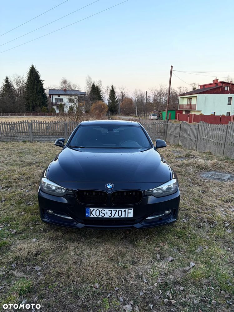 BMW Seria 3 320d Efficient Dynamics Edition Sport Line - 2