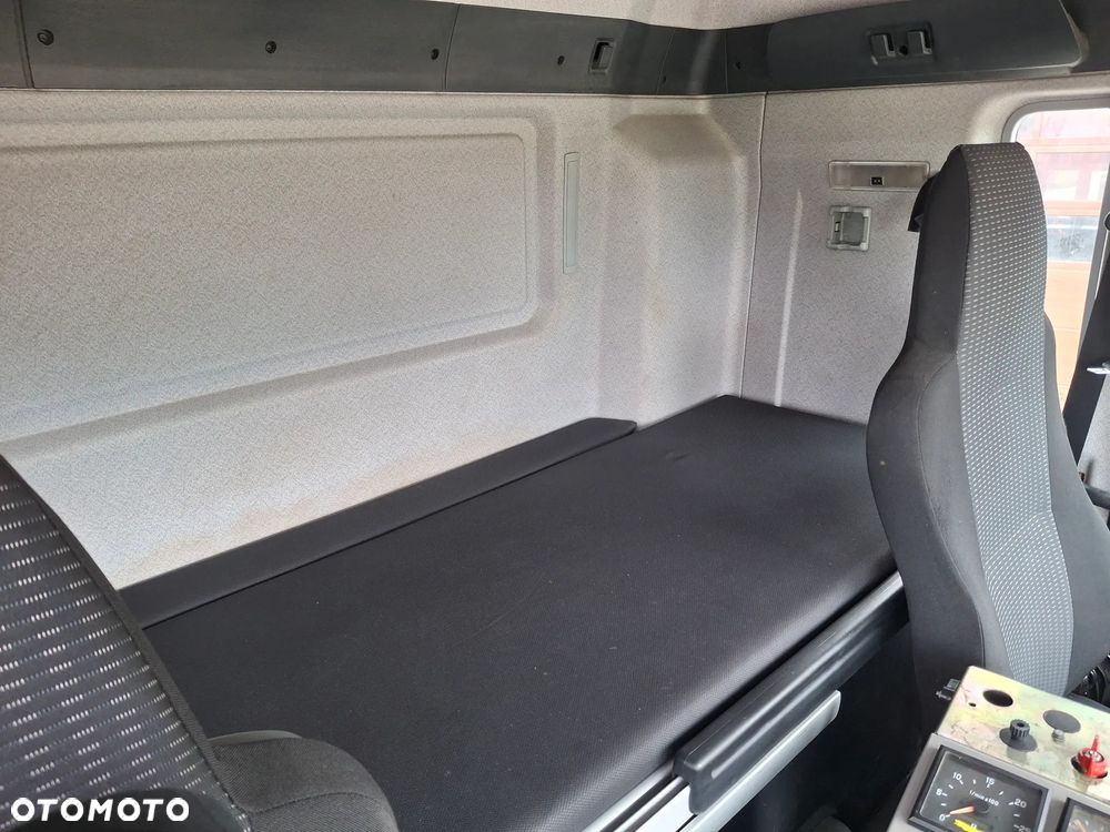 MAN TGS 18.320 Zamiatarka Bucher Optifant 70 2 Silniki Szczotki L/R Karcher Listwa Wysokiego Ciśnienia Dodatkowy Zbiornik Wody - 20