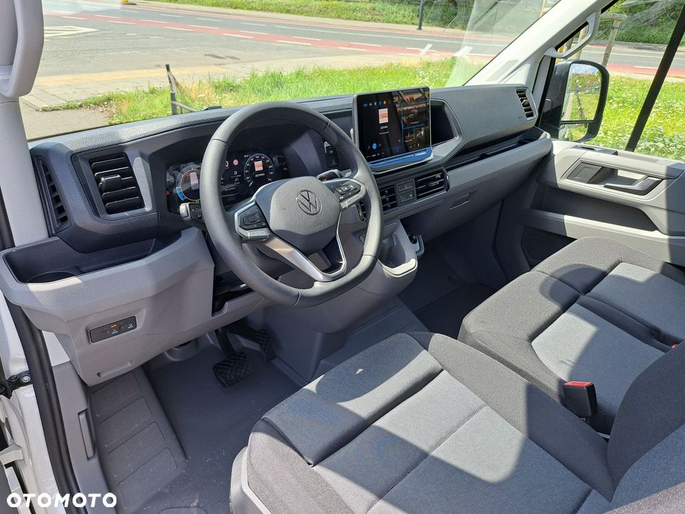 Volkswagen Crafter - 11