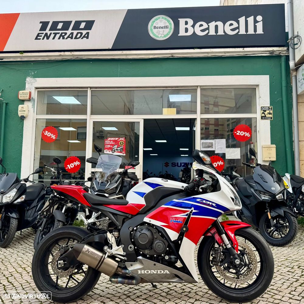 Honda CBR 1000 RR - 12