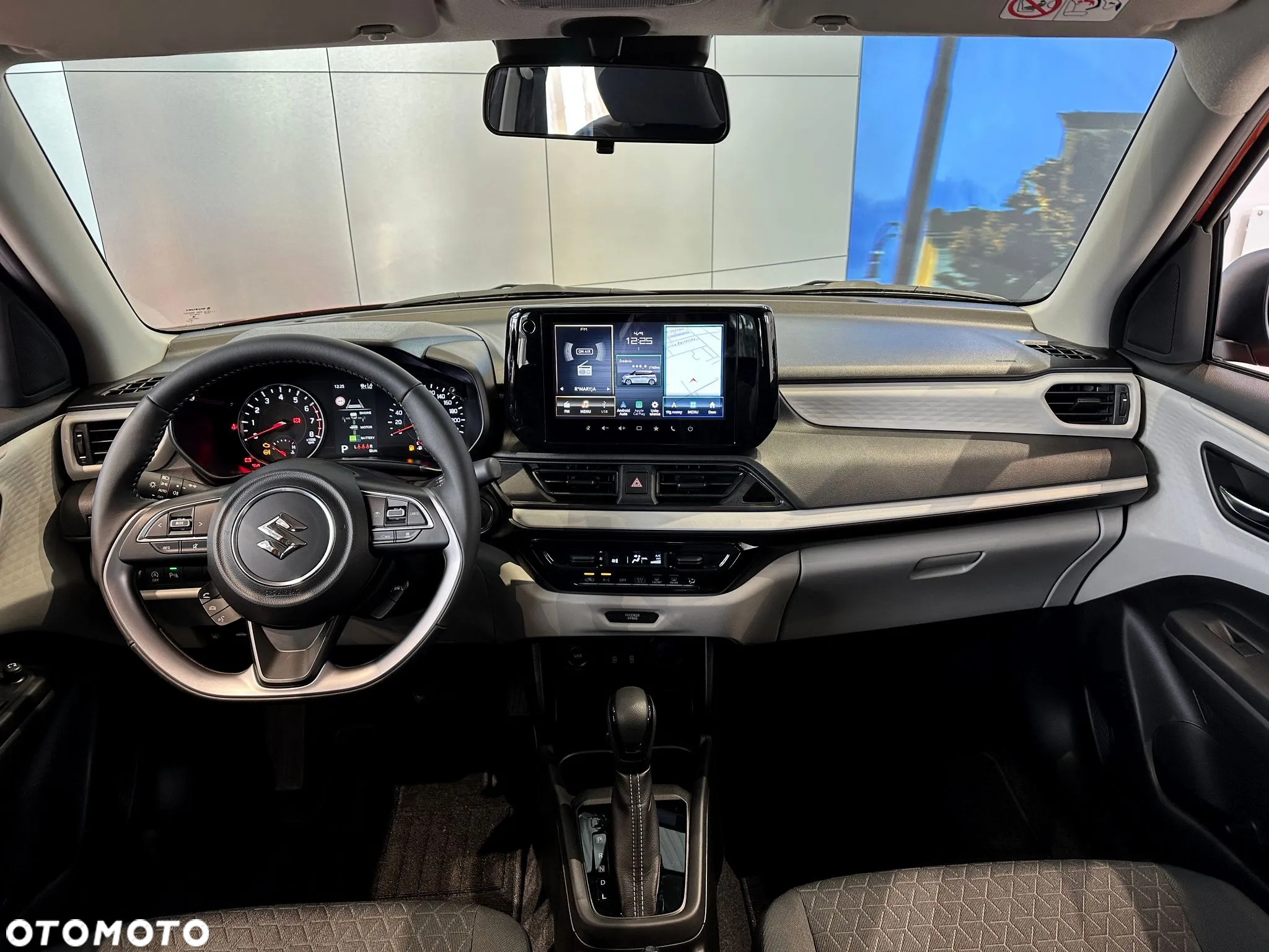Suzuki Swift 1.2 Dualjet SHVS Premium Plus CVT - 37