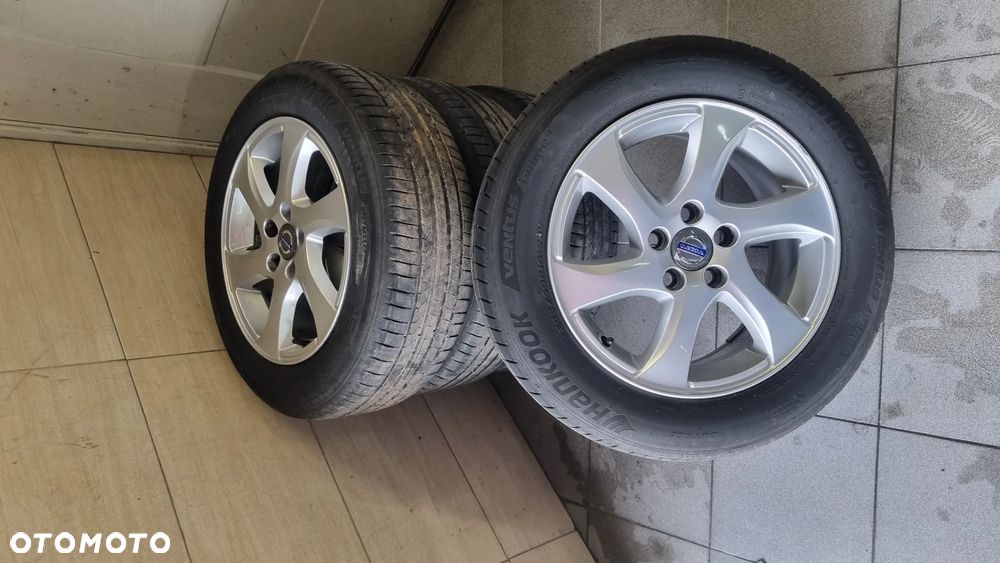 Volvo V40 Cross Country D2 - 40