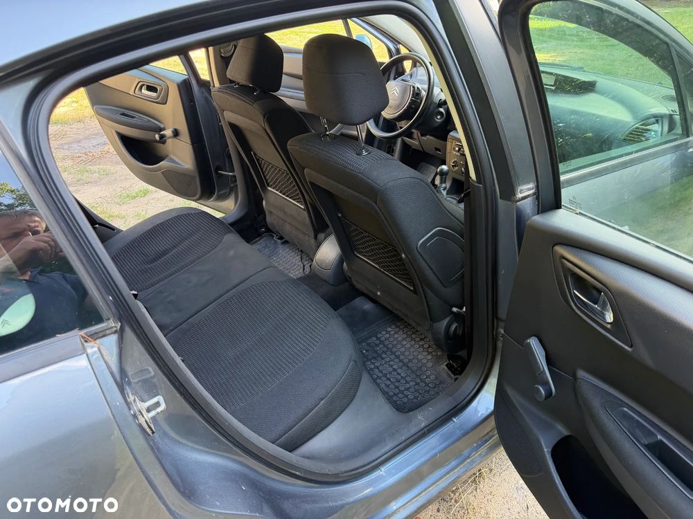 Citroën C4 1.6 HDi Equilibre - 9