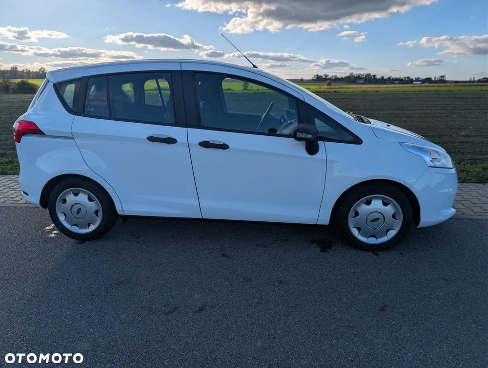 Ford B-MAX 1.4 Ambiente - 4
