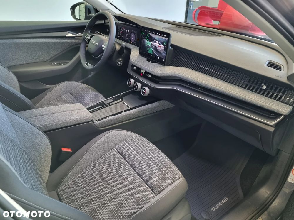Skoda Superb 2.0 TSI Drive DSG - 20