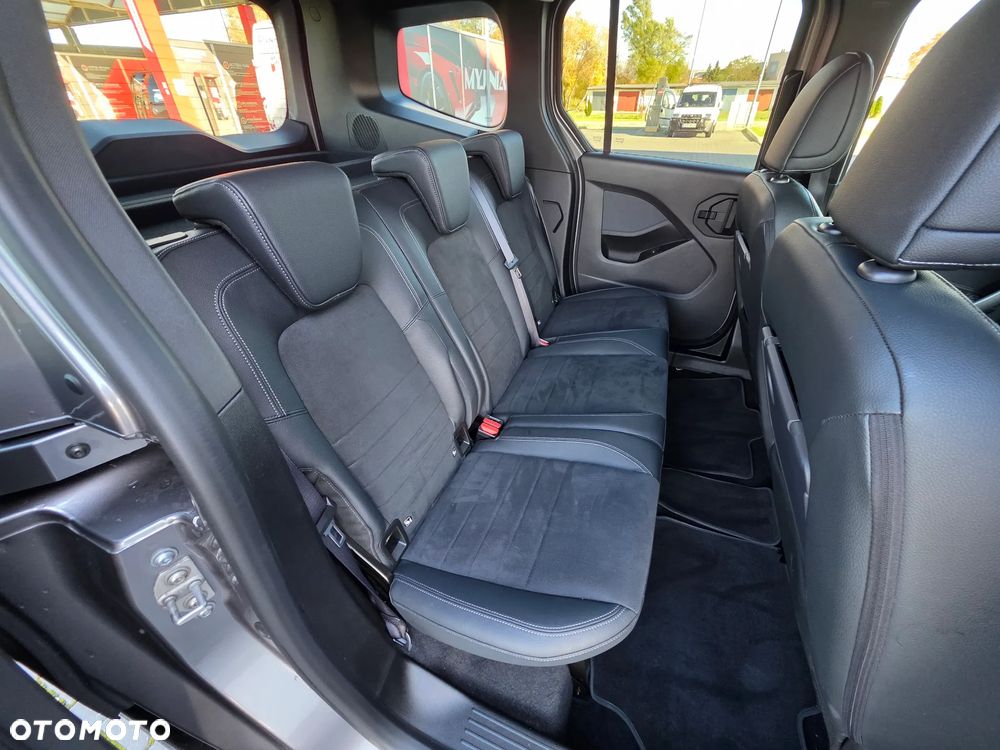 Mercedes-Benz Klasa T 180 d Progressive - 15