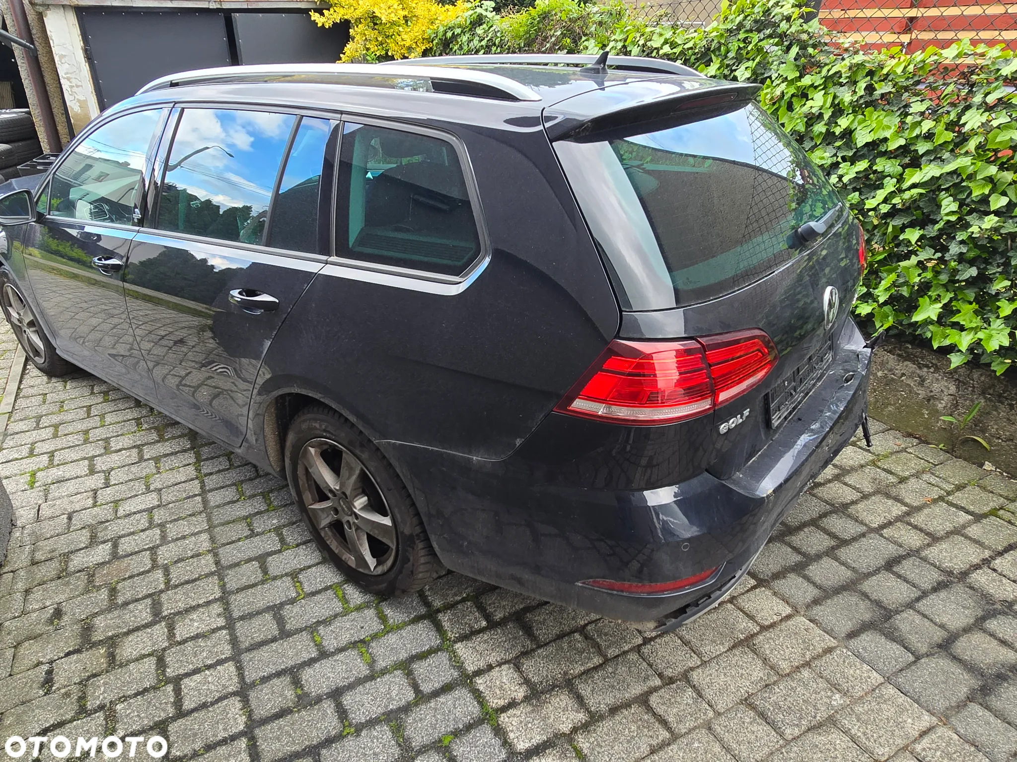 Volkswagen Golf 2.0 TDI DSG Sound - 10