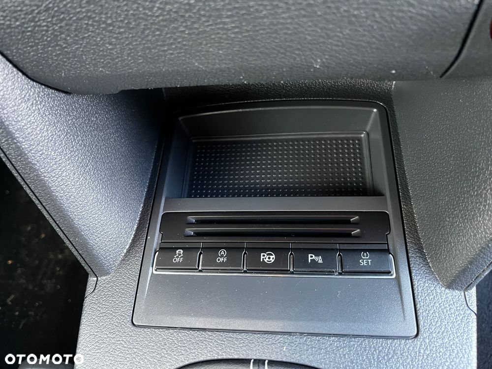 Volkswagen Touran 1.6 TDI DPF BlueMotion Technology Cup - 31