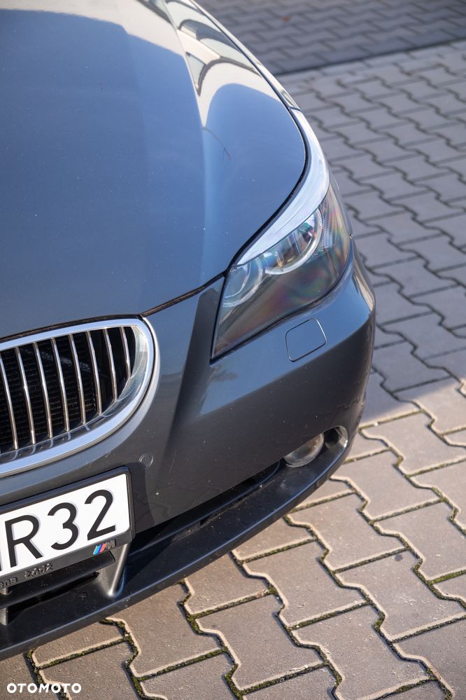 BMW Seria 5 525d - 8