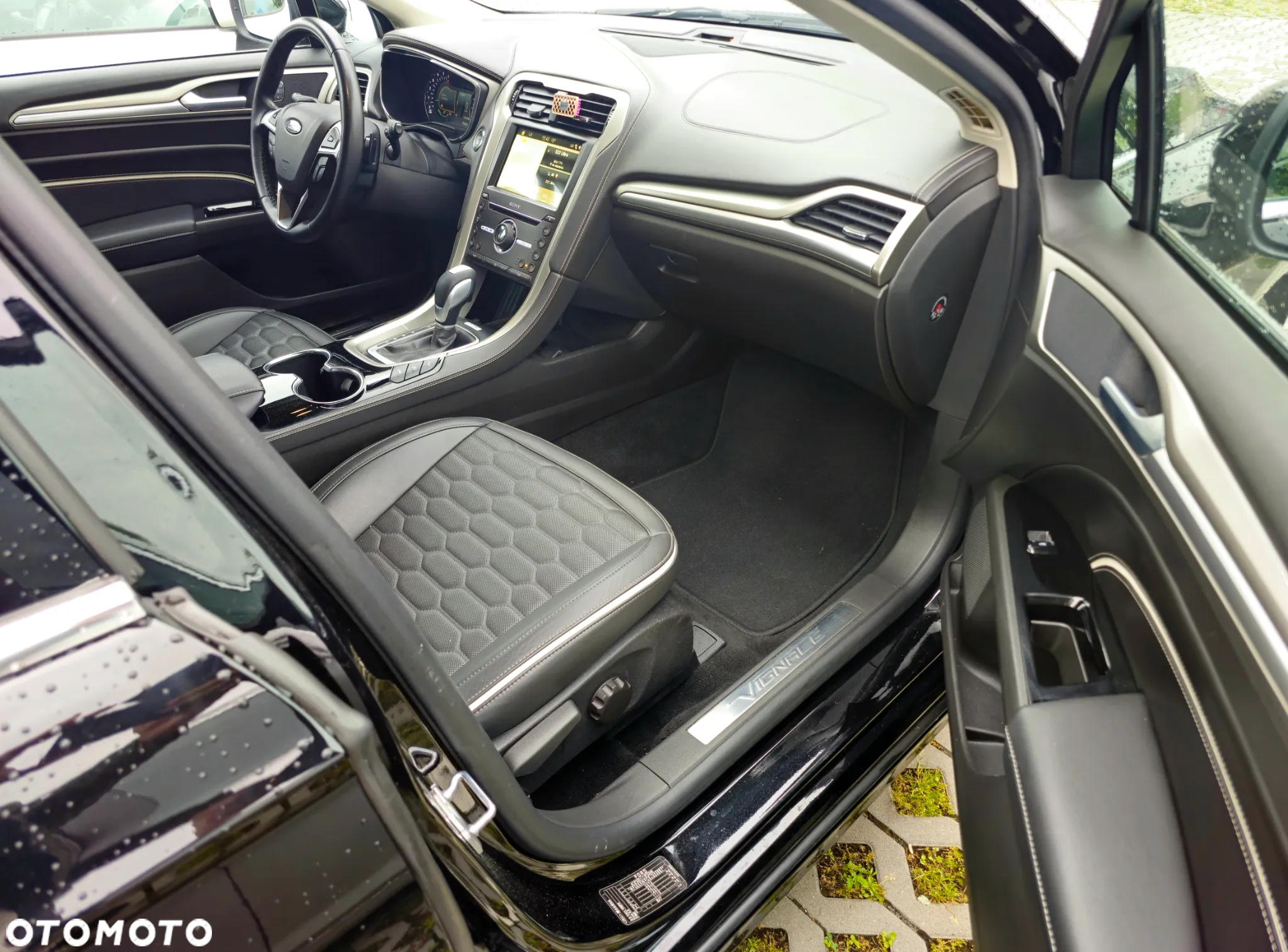 Ford Mondeo Vignale 2.0 TDCi PowerShift - 15