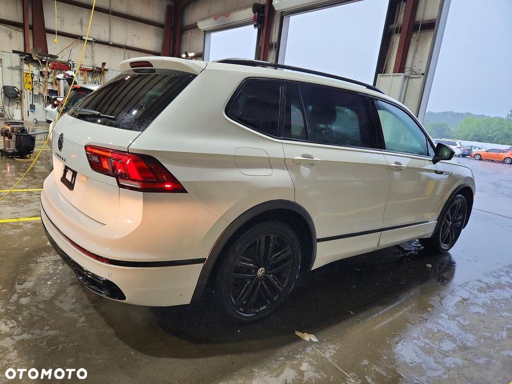 Volkswagen Tiguan - 3