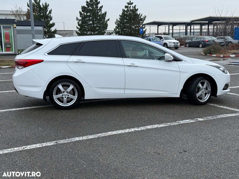 Hyundai i40 Kombi 1.7 CRDi Premium - 5