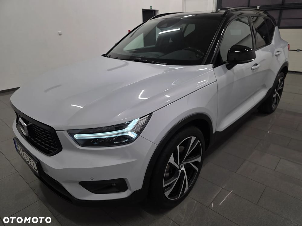 Volvo XC 40 D3 R-Design - 33
