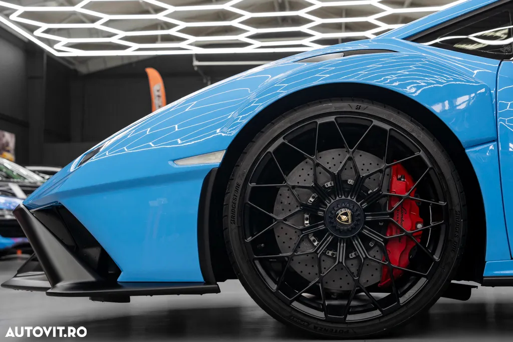 Lamborghini Huracan - 8