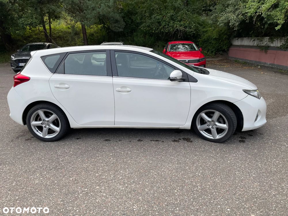 Toyota Auris 1.6 Valvematic Comfort - 6