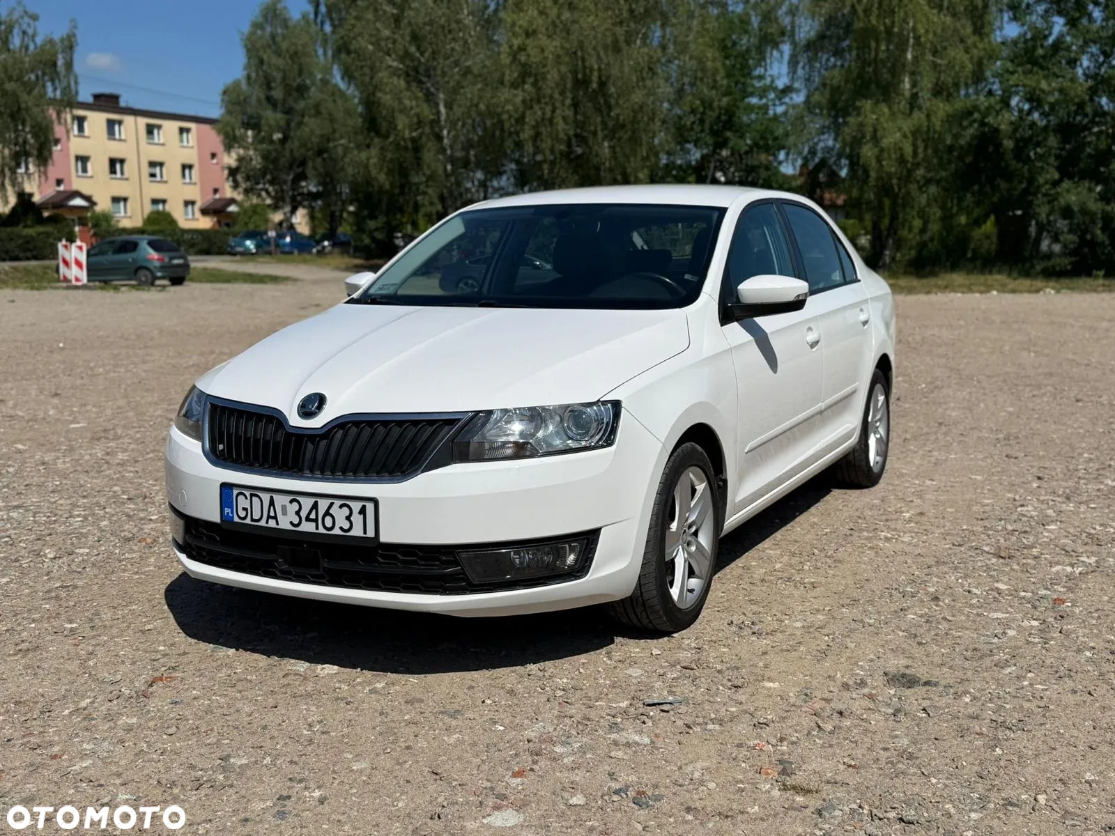 Skoda RAPID 1.2 TSI Style - 15