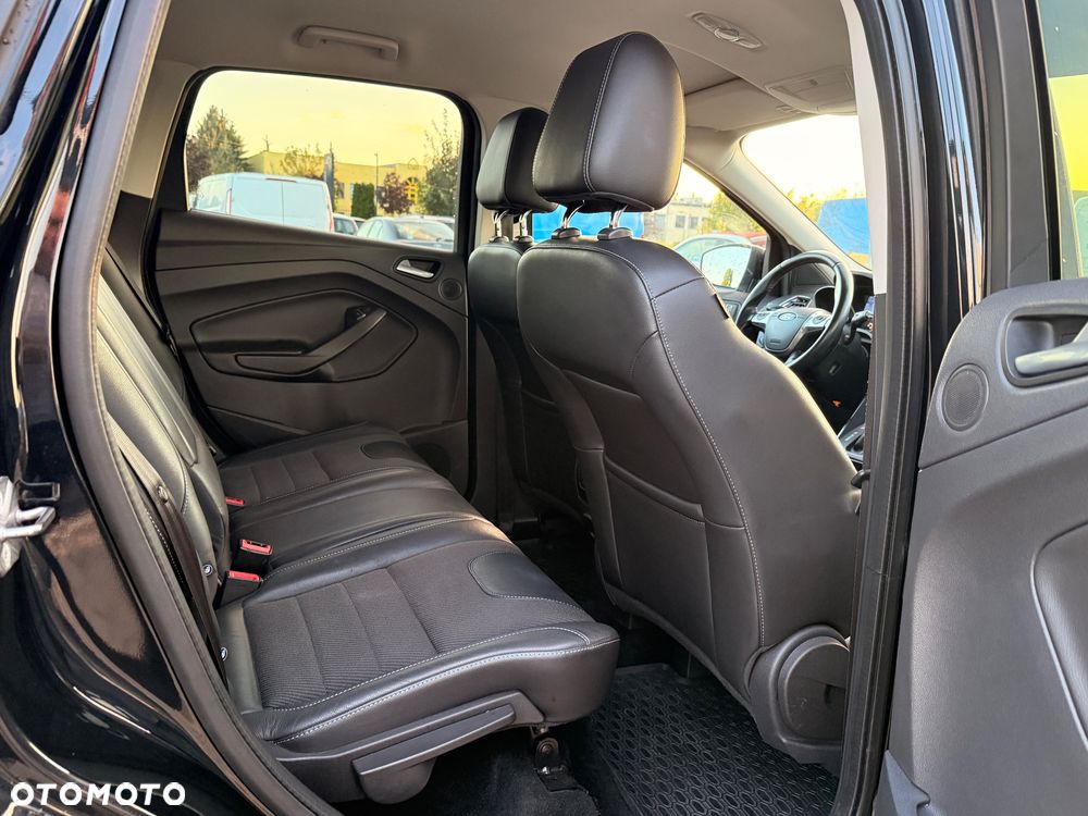 Ford Kuga 2.0 TDCi 4x4 Titanium - 23