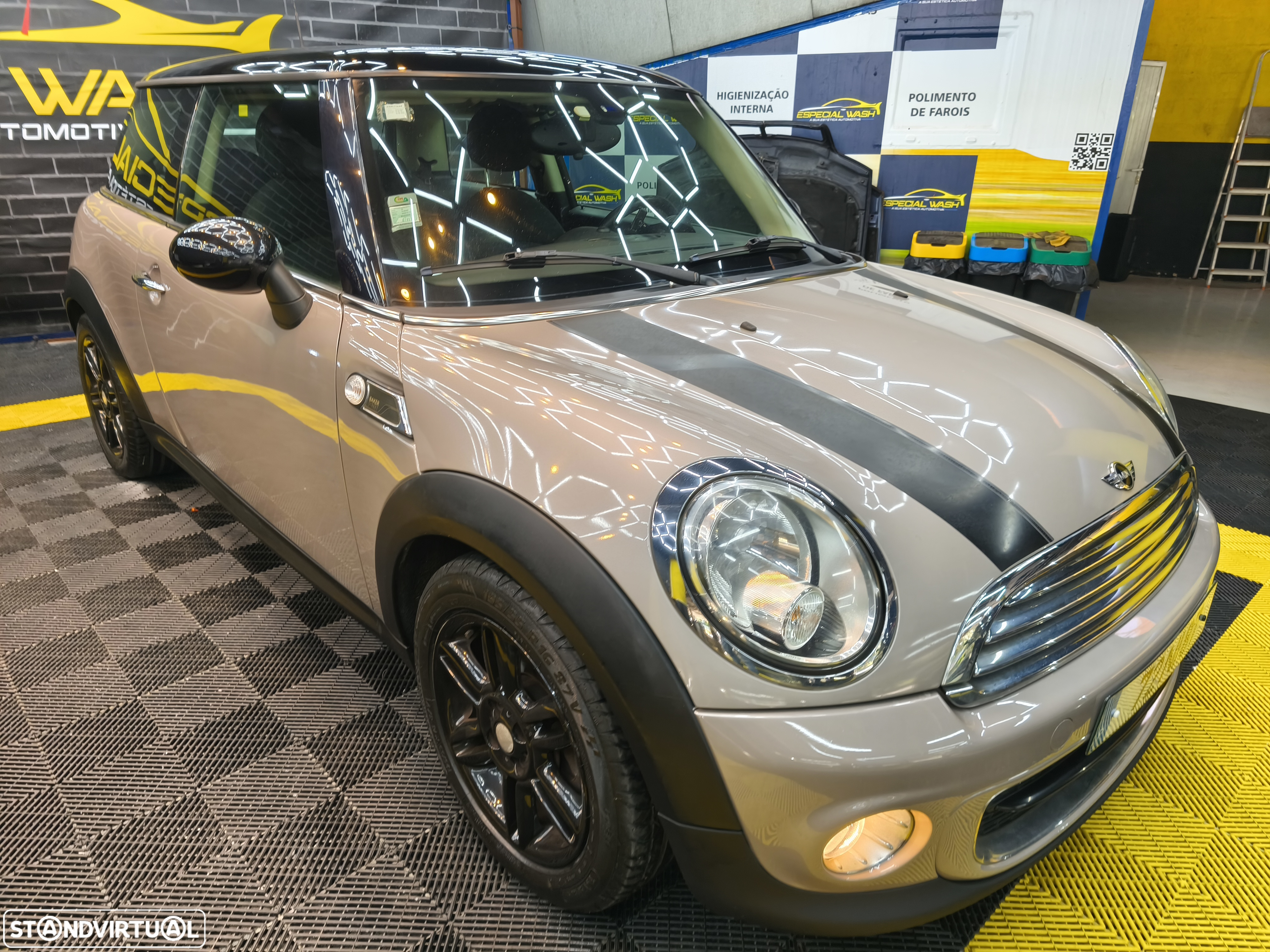 MINI 3 Portas One D - 6