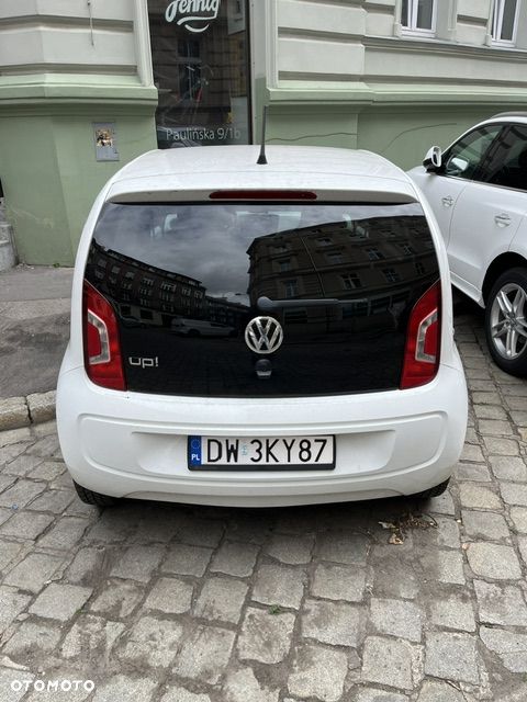 Volkswagen up! street - 3