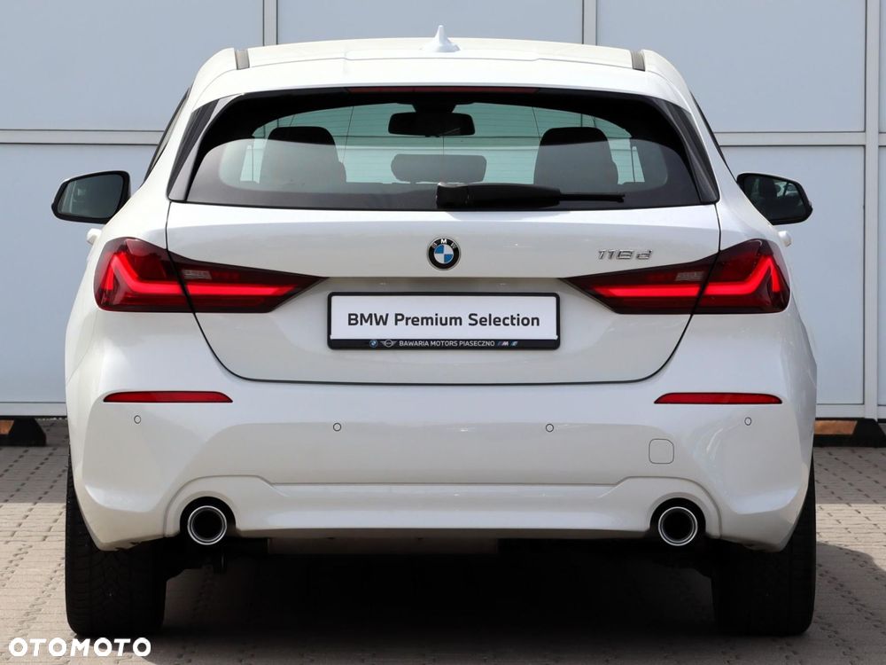 BMW Seria 1 - 11