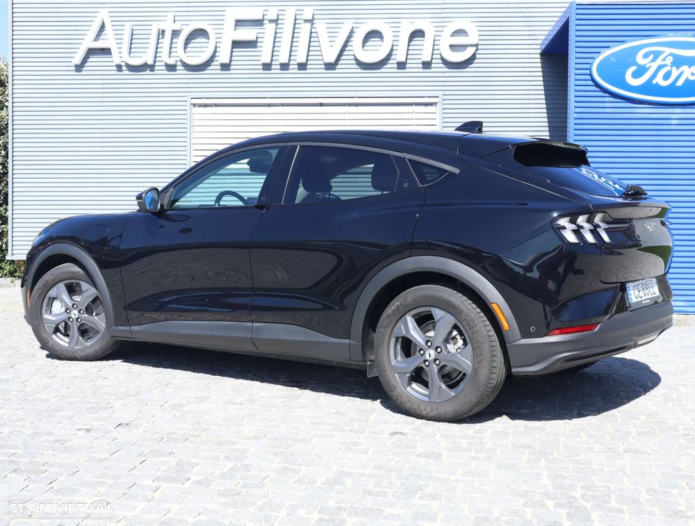 Ford Mustang Mach-E Standard - 2
