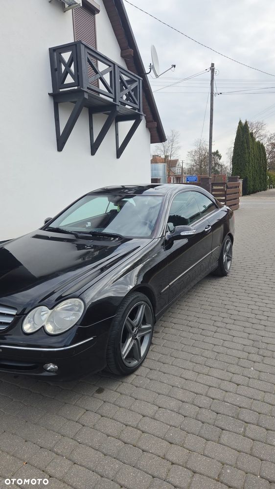 Mercedes-Benz CLK - 2
